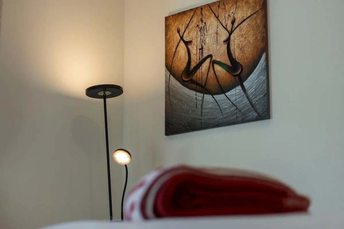 Holiday home Quiet Suburban Townhouse In Ontario Villa United States